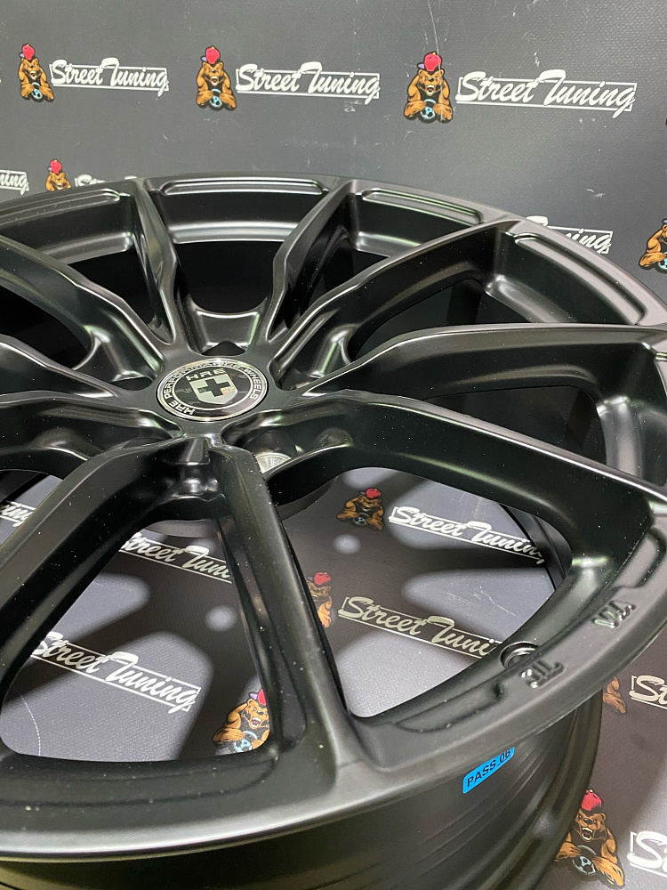 картинка Новые диски HRE DQ015 Flow Forming R18 J8 ET35 5X108 Black Mat от магазина  StreetTuning