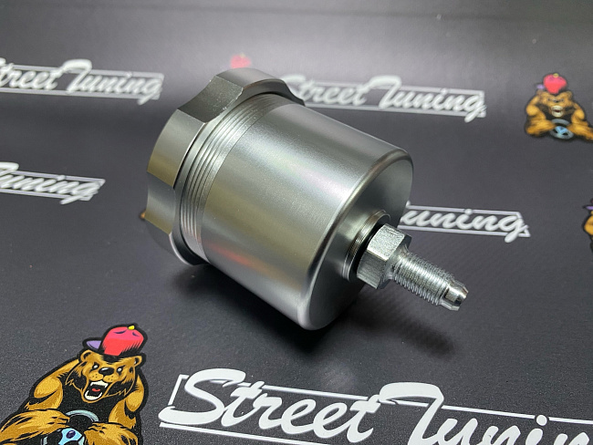 картинка Расширительный бачок для ручника и тормозной системы серебро магазин  StreetTuning 