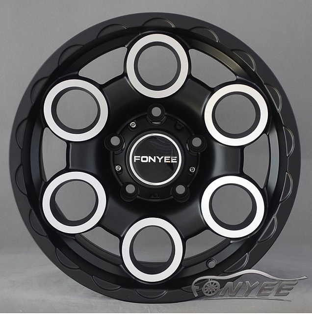 картинка Новые диски Black Rhino Magnus R16 5X139,7 ET-10 J8 черный мат + серебро магазин  StreetTuning 