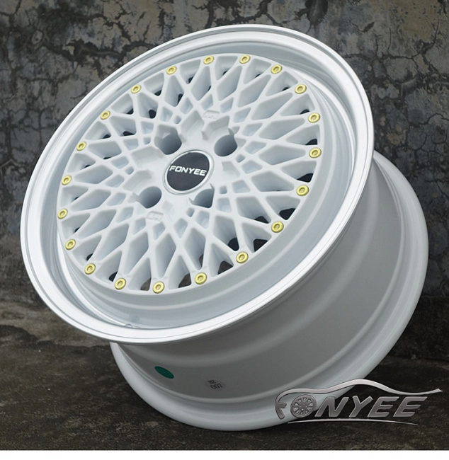 картинка Новые диски Fonyee 497 R15 4x100 ET28 J7,5 серебро + белый магазин  StreetTuning 