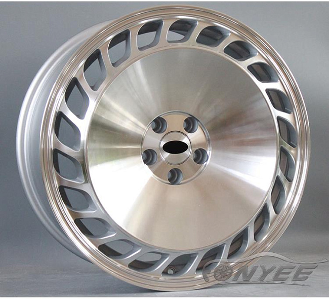 картинка Новые диски Saxo R18 5X100 ET40 J9 серебро магазин  StreetTuning 