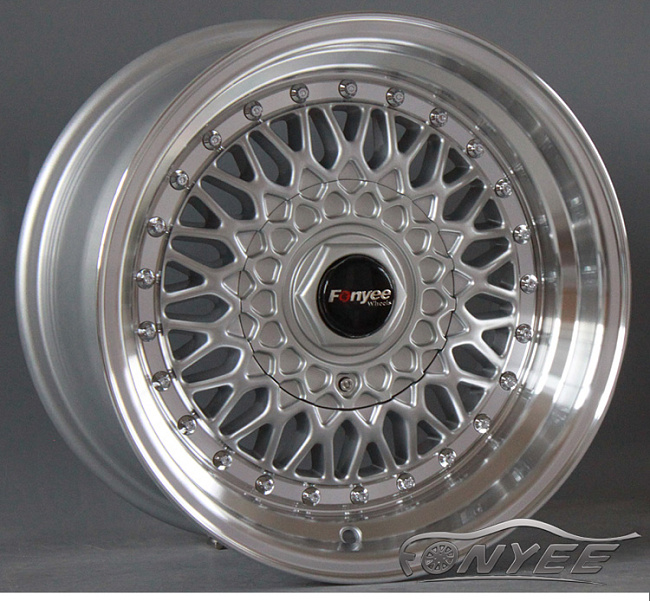 картинка Новые диски BBS RS R17 5X100/114,3 ET35 J7,5 серебро + полированная полка магазин  StreetTuning 
