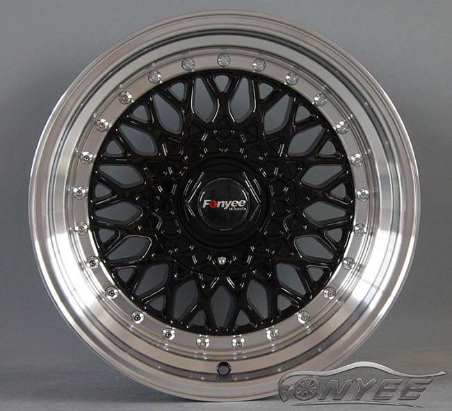 картинка Новые диски BBS RS R14 4X110/4X100 ET30 J6 черные + полированная полка магазин  StreetTuning 