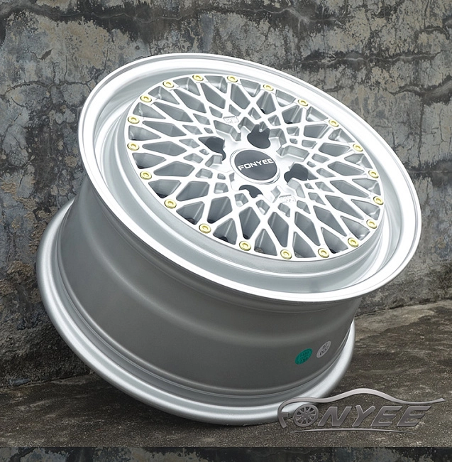 картинка Новые диски Fonyee 497 R15 4x100 ET28 J7,5 серебро магазин  StreetTuning 