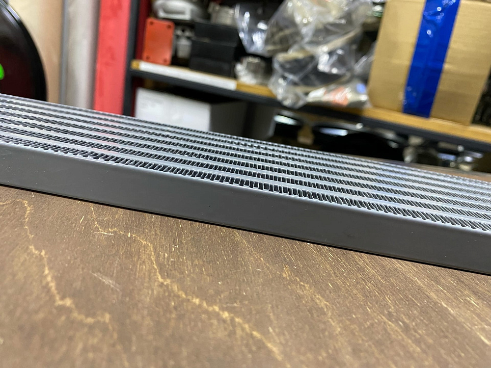 картинка Радиатор АКПП TC-809 аналог AW30199F0B от Mazda CX, боковая подводка от магазина  StreetTuning