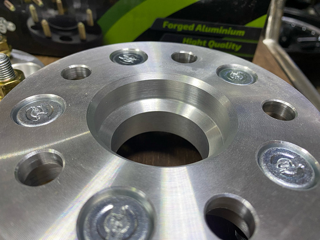 картинка Проставка Starleks 25 мм 5x100 12x1.25 цо 56,1 - РФ магазин  StreetTuning 