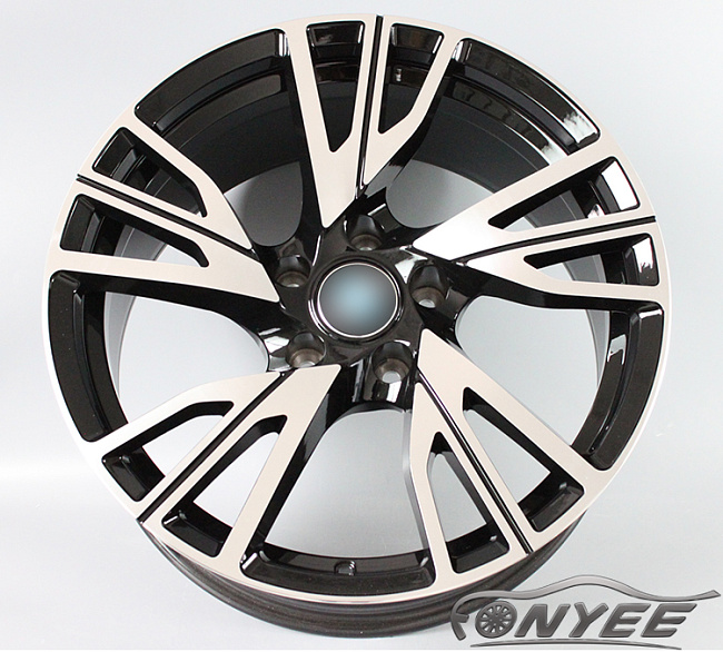 картинка Новые диски Bmw i8 oem R19 5X120 ET34 J9,5 черный глянец + серебро магазин  StreetTuning 