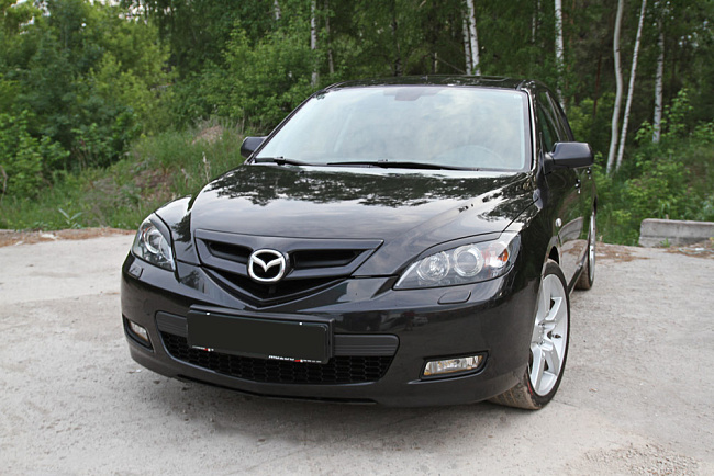 картинка Mazda 3 (хэтчбэк) 2003—2008 Накладки на передние фары (реснички) компл.-2 шт. Вариант 2 магазин  StreetTuning 
