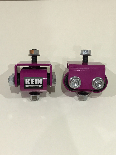 картинка Комплект усиленных опор двигателя для Nissan Cefiro, Laurel, Skyline, Stagea, Crew магазин  StreetTuning 