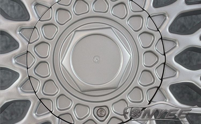 картинка Новые диски BBS RS R17 4X114,3/5X114,3 ET35 J7,5 серебро + полированная полка магазин  StreetTuning 