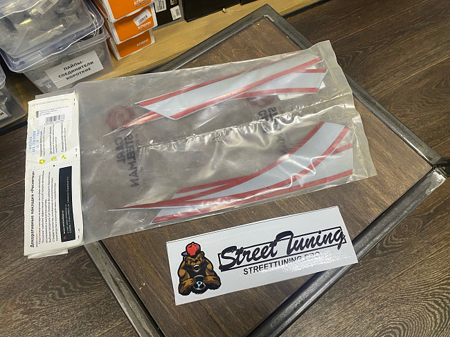 картинка Реснички на Задние фары для  LEXUS IS 250 2005-2013г магазин  StreetTuning 