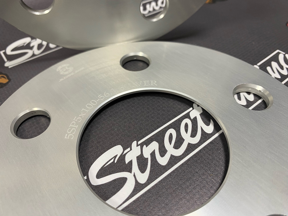 картинка Проставка Starleks 5 мм 5x100 цо 56.1 сквозная Silver от магазина  StreetTuning