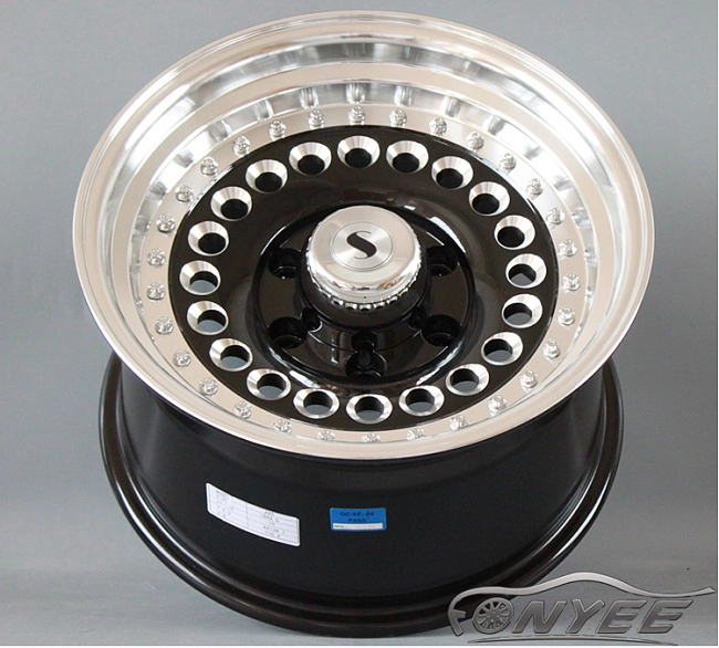 картинка Новые диски Raguna D-Force AKRO R16 6X139,7 ET-10 J9 серебро + черный глянец магазин  StreetTuning 