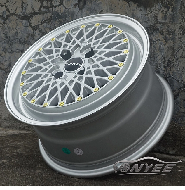 картинка Новые диски Fonyee 497 R15 4x100 ET28 J7,5 серебро магазин  StreetTuning 