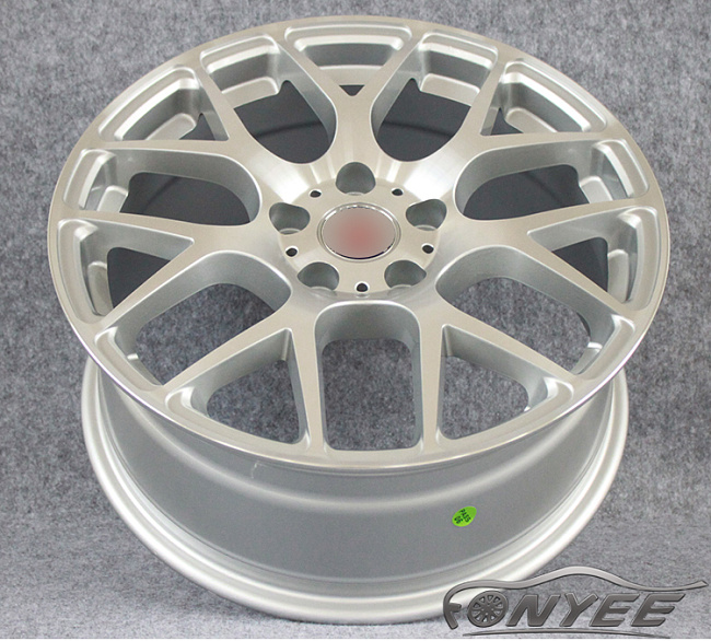 картинка Новые диски HRE P40SC Replika R18 5X112 ET45 J9, серебристые магазин  StreetTuning 