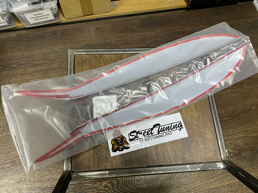 картинка Реснички на фары TOYOTA WISH 2005-2009г от магазина  StreetTuning