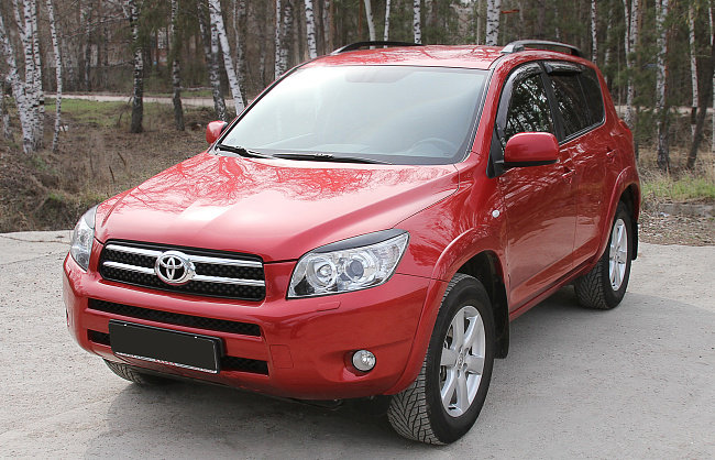 картинка Toyota Rav4 2006—2010 Накладки на передние фары (реснички) компл.-2 шт. магазин  StreetTuning 