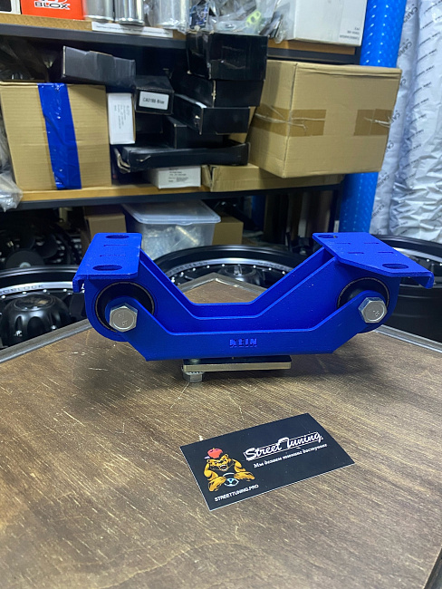 картинка Опора трансмиссии для Subaru Impreza WRX, STI, Legacy, Forester магазин  StreetTuning 