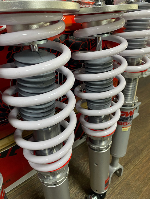 картинка Винтовая подвеска койловеры DWD Street для BMW 5 (F18) 2WD 2013+ магазин  StreetTuning 