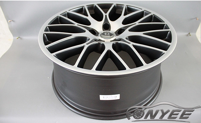 картинка Новые диски DIEWE WHEELS Fina Felgen R18 5X112 ET45 J8 черный мат + серебро магазин  StreetTuning 