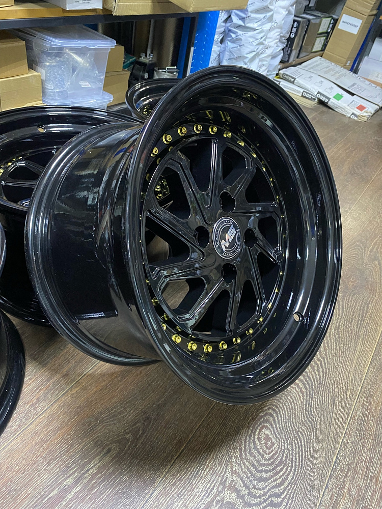 картинка Новые диски MS R15 J9 ET25 4X100, черный глянец от магазина  StreetTuning