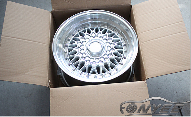 картинка Новые диски BBS RS R16 4X100/114,3 ET20 J9 серебро + полированная полка магазин  StreetTuning 