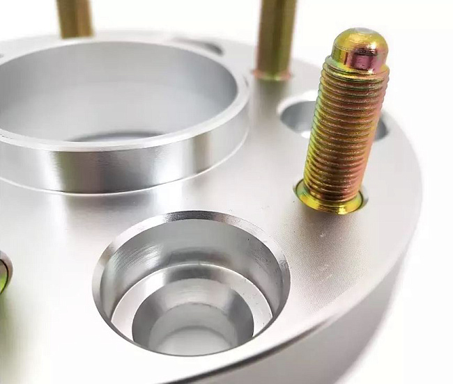 картинка Проставка Starleks 15 мм 5x100 12x1.25 цо 56,1 - Silver магазин  StreetTuning 