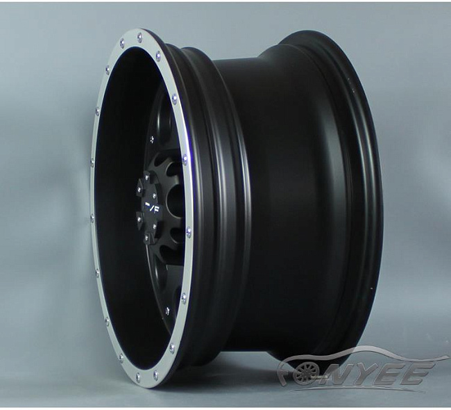 картинка Новые диски MVF-962 R16 6X139,7 ET-25 J8 черный мат + серебро магазин  StreetTuning 