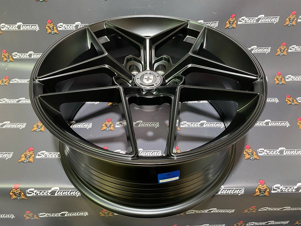 картинка Новые диски HRE FF11 Flow Forming R18 J8 ET35 5X108, Black Mat от магазина  StreetTuning