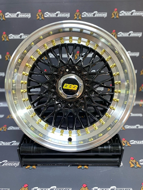 картинка Новые диски BBS RS R16 J7.5 ET30 4x100/114,3 Black + Silver магазин  StreetTuning 