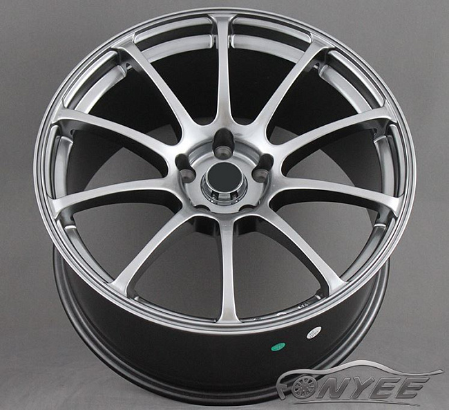 картинка Новые диски Advan RS R19 5x114,3 ET35 J9,5 серебро + серый магазин  StreetTuning 