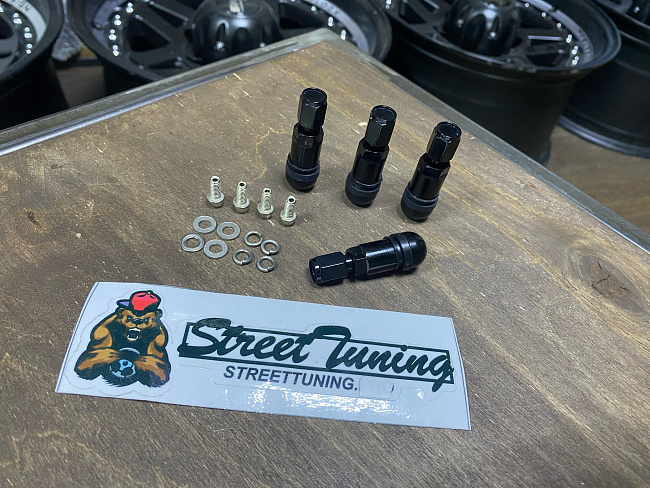 картинка Ниппели (вентили) под датчик, разборные MS525AL/BC, черные, 4 шт магазин  StreetTuning 