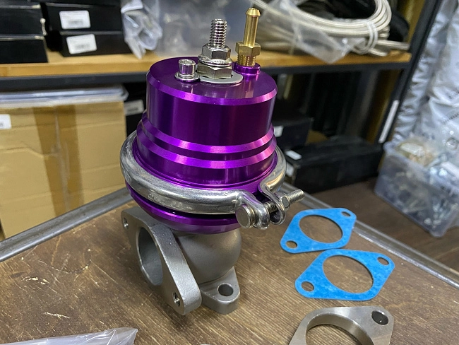 картинка Вестгейт (Wastegate) 44 мм Epman Sport , фиолетовый фланец 2 болта магазин  StreetTuning 