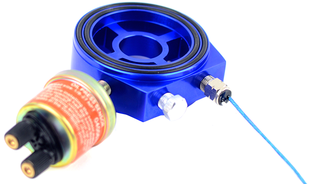 картинка Проставка под масляный фильтр для подключения датчиков, синяя магазин  StreetTuning 