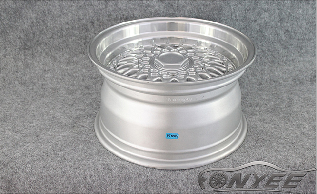 картинка Новые диски BBS RS R16 4X100/114,3 ET15 J8 серебро + полированная полка магазин  StreetTuning 